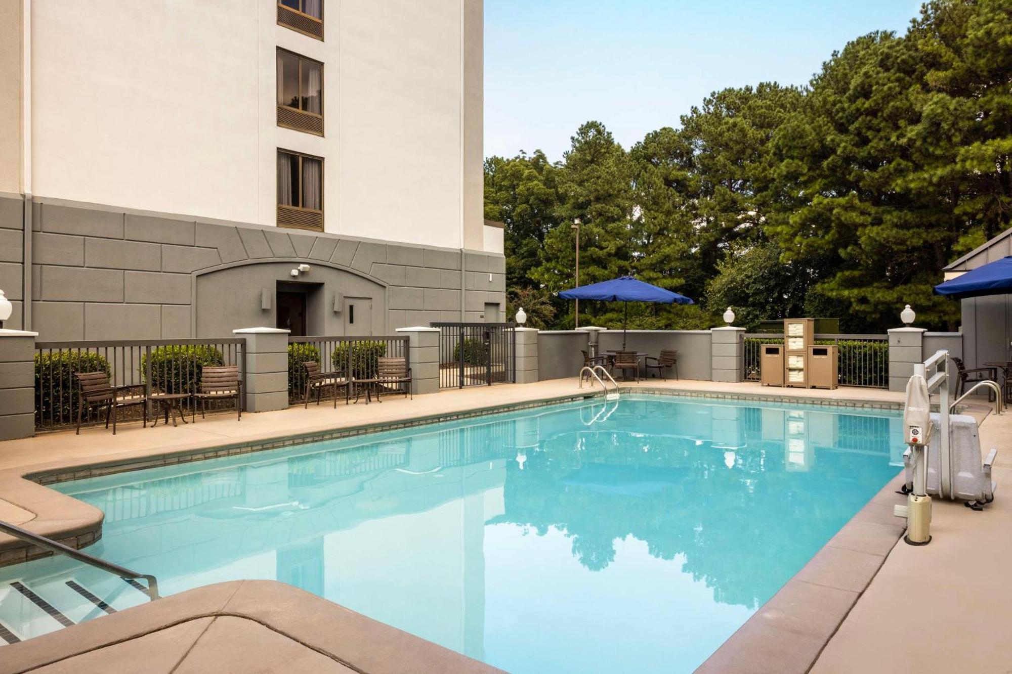 Hyatt Place Atlanta/Cobb Galleria Hotel Exterior foto